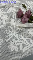 Elegantna i trwała tkanina ze sznurówki z broderami o długości 120-130 cm do ślubów i urodzin