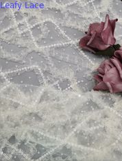 3D Kwiatowy haftowany cekinowy materiał Koronkowa tkanina ślubna z siateczki z cekinami