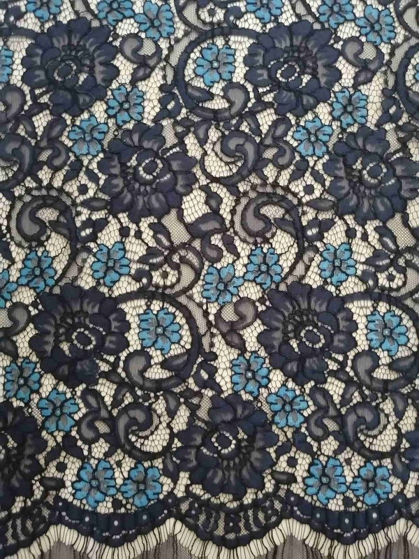 57'' Two Tone Floral Corded Lace Fabric For Women Clothing