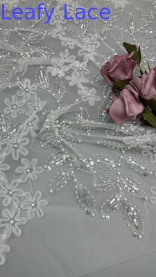 Koronkowa tiulowa koronka z liśćmi z haftowaną siateczką z cekinami i koralikami dla przejrzystej elegancji, bogatej faktury i blasku w sukniach haute couture i luksusowych
