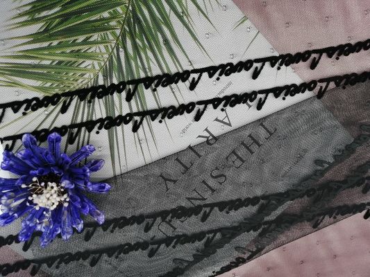 Tekstylia domowe Czarna listowa tiulowa flokowana tkanina