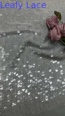 Sekwen Wzornictwo błyszczące z tkaniny wyświetlonej w płytkach Oddychaj luksusowo dla sukienek imprezowych